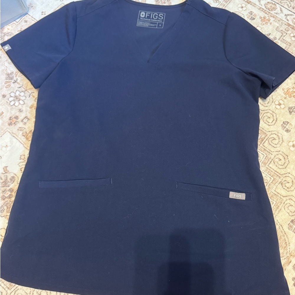 FIGS Navy V-Neck Scrub Top